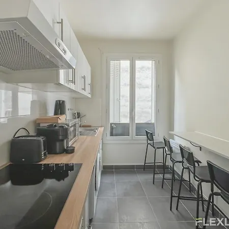 Flexliving - Whole House - Gabriel Peri Apartment