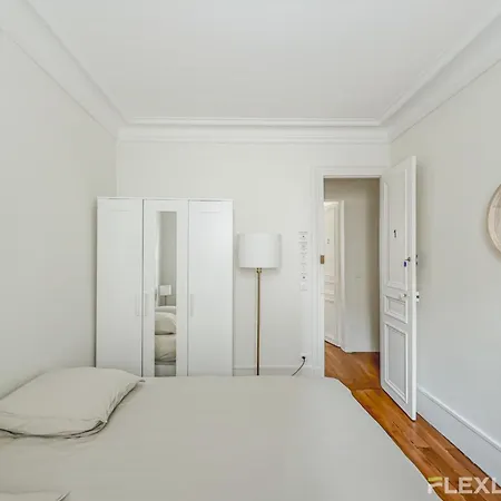 Flexliving - Whole House - Gabriel Peri Apartment